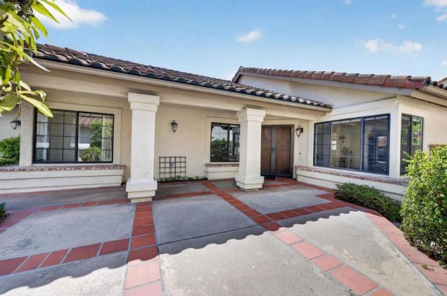 12639 Calle Charmona, San Diego, CA 92128