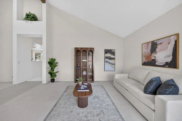 12639 Calle Charmona, San Diego, CA 92128