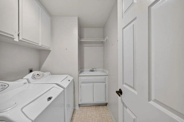 12639 Calle Charmona, San Diego, CA 92128
