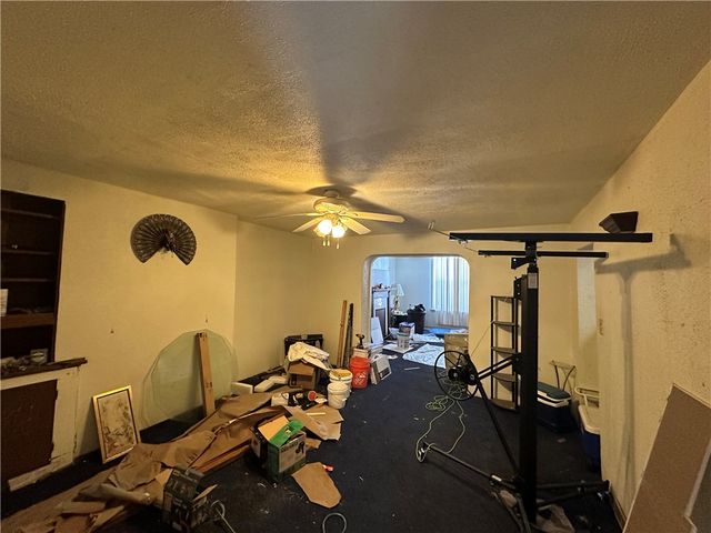 7024 Hermitage St, Homewood Brushton, PA 15208