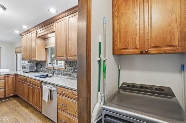 863 W Ashbourne Lane, Greenwood, IN 46142