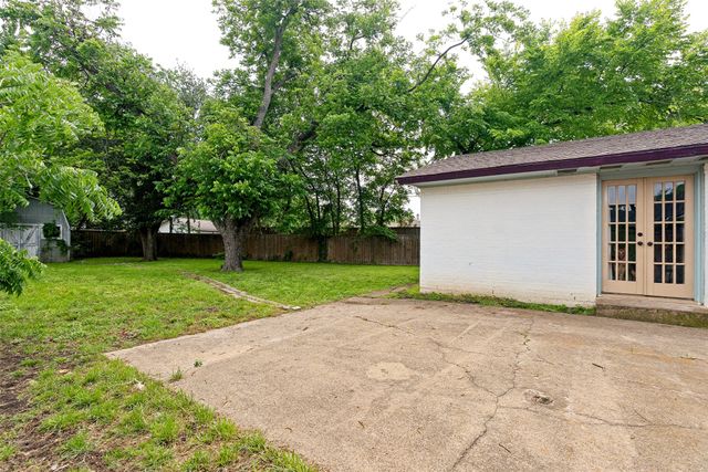 10148 Timber Trail Drive, Dallas, TX 75229