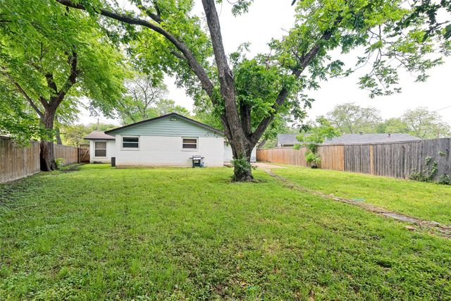 10148 Timber Trail Drive, Dallas, TX 75229