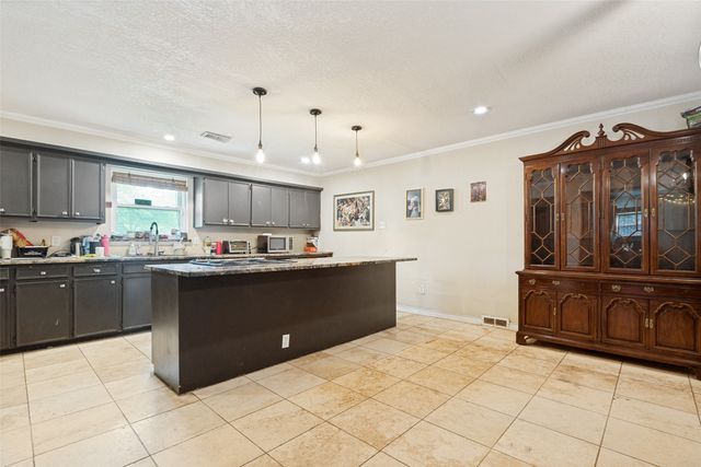 10148 Timber Trail Drive, Dallas, TX 75229