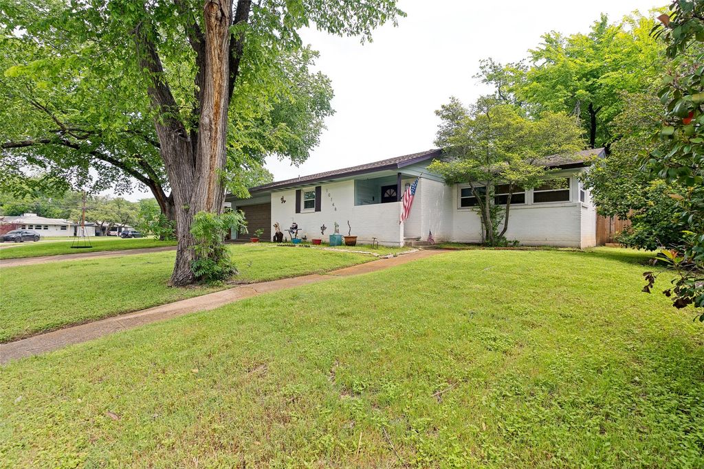 10148 Timber Trail Drive, Dallas, TX 75229