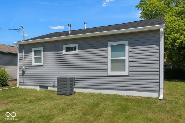 1518 N Chester Avenue, Indianapolis, IN 46201