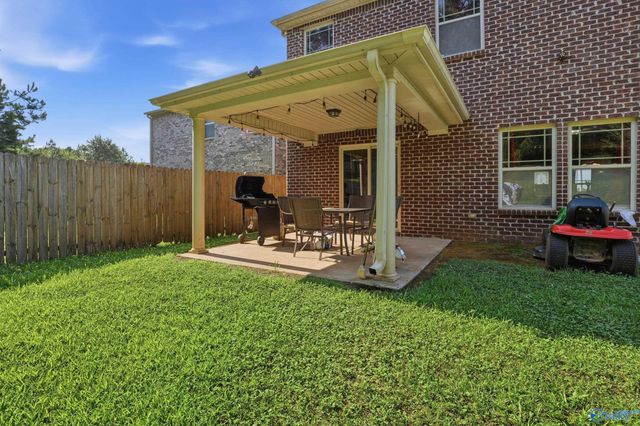 194 Green Garden Drive, Harvest, AL 35749
