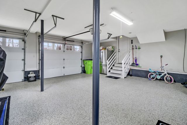 103 Peachtree St, White House, TN 37188