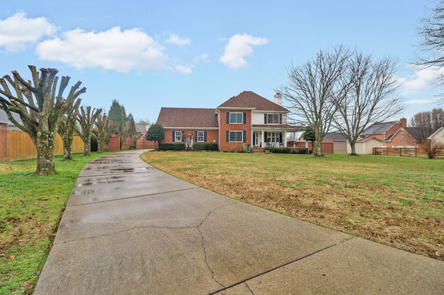 103 Peachtree St, White House, TN 37188