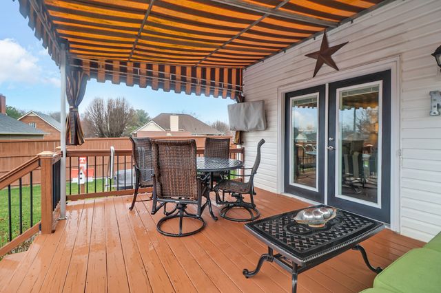 103 Peachtree St, White House, TN 37188