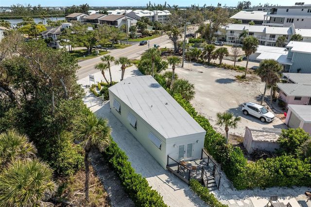 2740 N BEACH ROAD B, Englewood, FL 34223