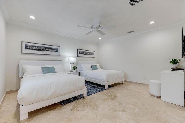 2740 N BEACH ROAD B, Englewood, FL 34223