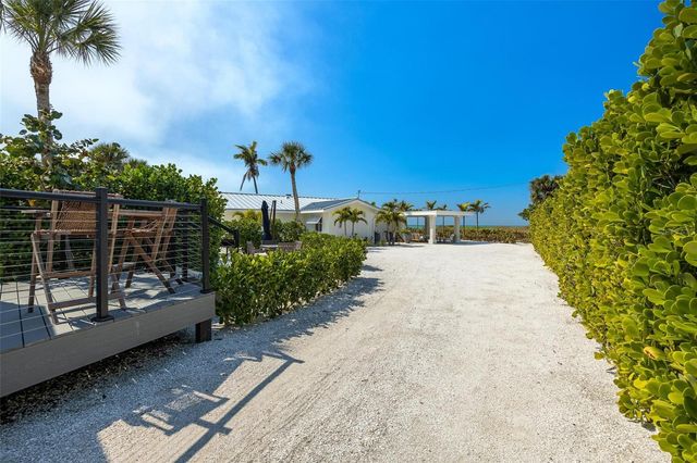 2740 N BEACH ROAD B, Englewood, FL 34223