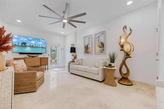 2740 N BEACH ROAD B, Englewood, FL 34223
