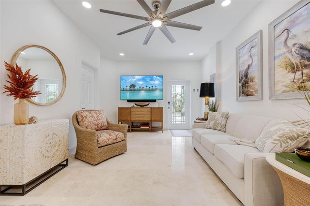 2740 N BEACH ROAD B, Englewood, FL 34223