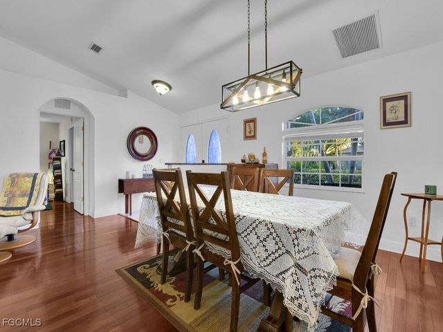 4666 San Antonio LN, Bonita Springs, FL 34134