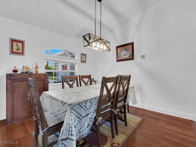 4666 San Antonio LN, Bonita Springs, FL 34134