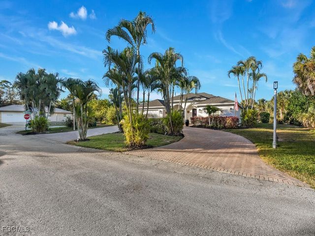 4666 San Antonio LN, Bonita Springs, FL 34134