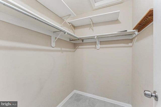 8624 BURLING WOOD DR, Springfield, VA 22152