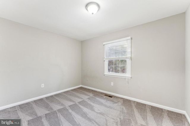 8624 BURLING WOOD DR, Springfield, VA 22152