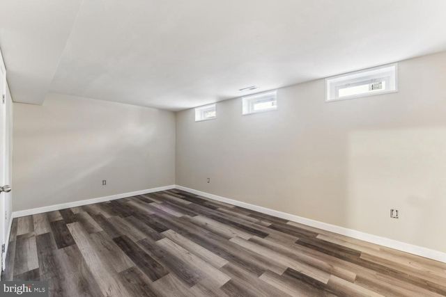 8624 BURLING WOOD DR, Springfield, VA 22152