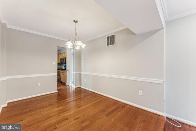 8624 BURLING WOOD DR, Springfield, VA 22152