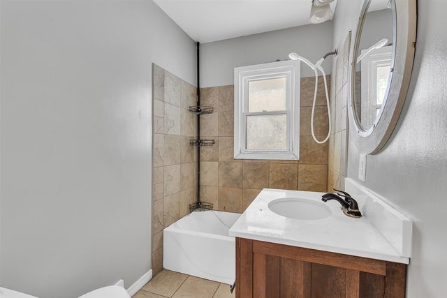 3304 Spring Arbor Road, Jackson, MI 49203