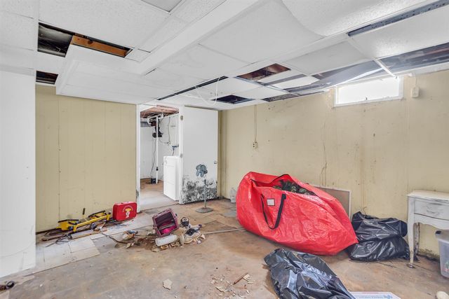 3304 Spring Arbor Road, Jackson, MI 49203