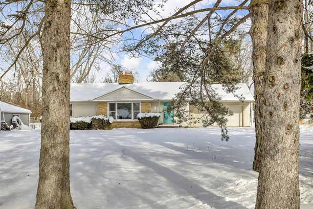 3304 Spring Arbor Road, Jackson, MI 49203