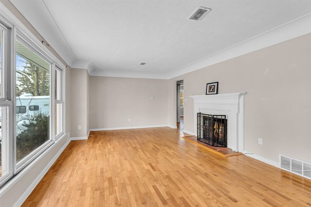 3304 Spring Arbor Road, Jackson, MI 49203