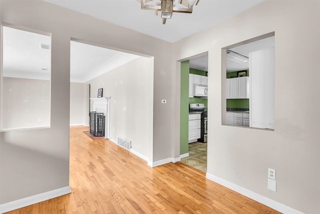 3304 Spring Arbor Road, Jackson, MI 49203