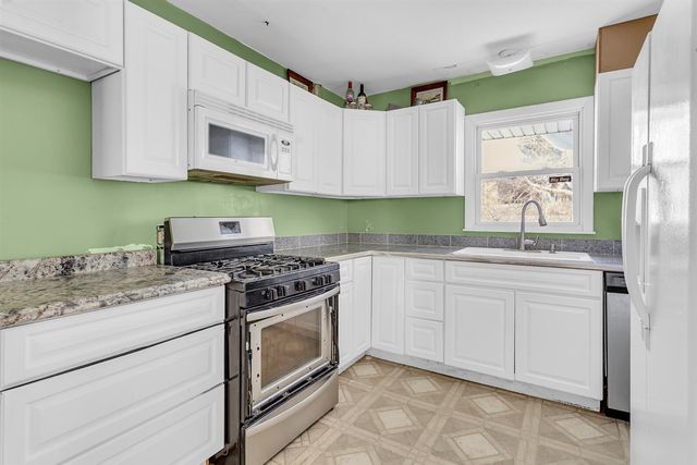 3304 Spring Arbor Road, Jackson, MI 49203