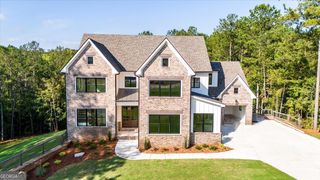 615 Forest Pointe Drive, Forsyth, GA 31029