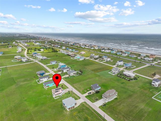 18806 Warrior Road, Galveston, TX 77554