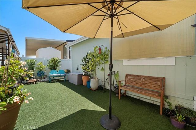 23301 Ridge Route Dr. 160, Laguna Hills, CA 92653