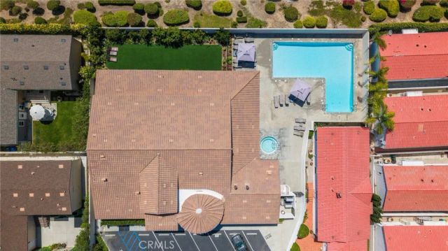 23301 Ridge Route Dr. 160, Laguna Hills, CA 92653