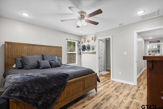 20050 FM 3079, Chandler, TX 75758