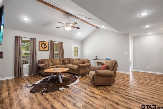 20050 FM 3079, Chandler, TX 75758