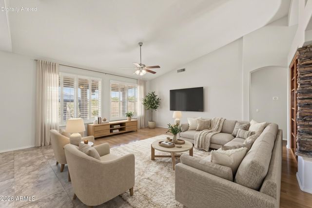 402 E BLUE EAGLE Lane, Phoenix, AZ 85086