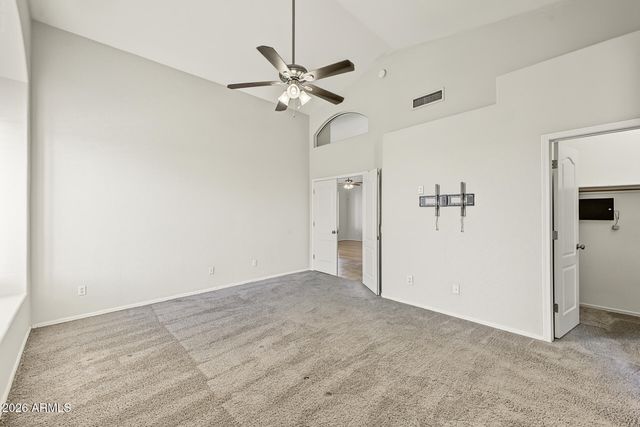 402 E BLUE EAGLE Lane, Phoenix, AZ 85086
