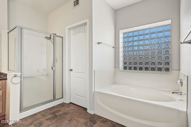 402 E BLUE EAGLE Lane, Phoenix, AZ 85086