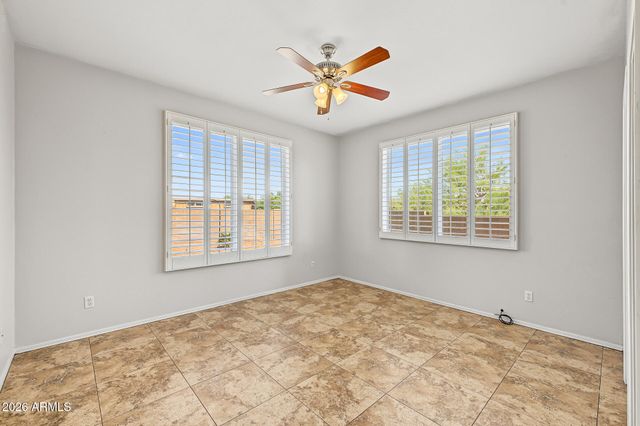 402 E BLUE EAGLE Lane, Phoenix, AZ 85086