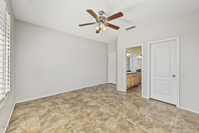 402 E BLUE EAGLE Lane, Phoenix, AZ 85086