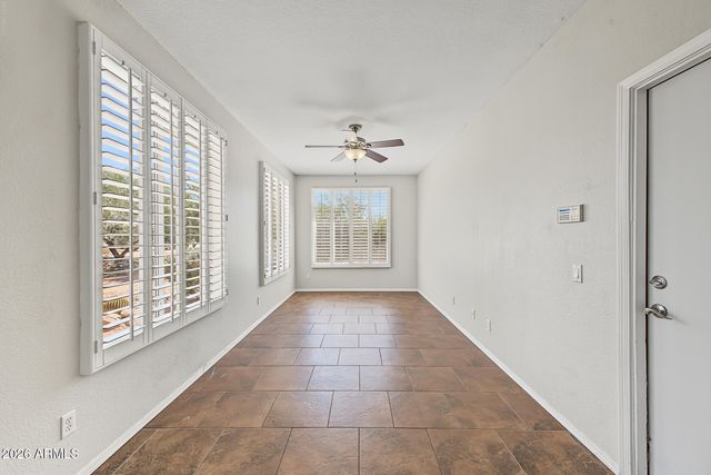 402 E BLUE EAGLE Lane, Phoenix, AZ 85086