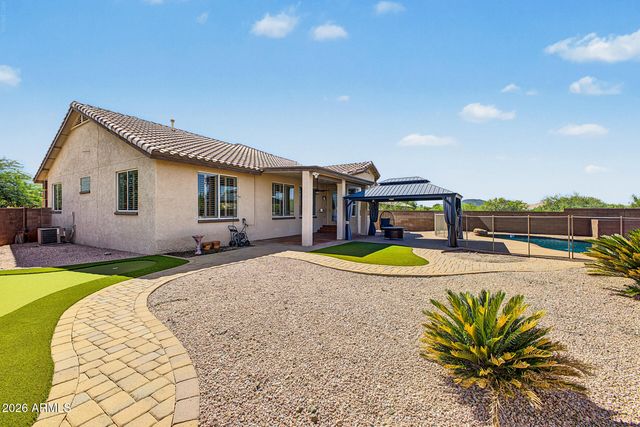 402 E BLUE EAGLE Lane, Phoenix, AZ 85086