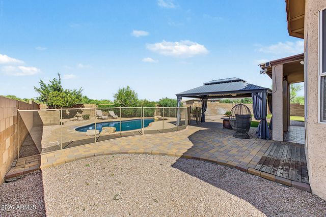 402 E BLUE EAGLE Lane, Phoenix, AZ 85086