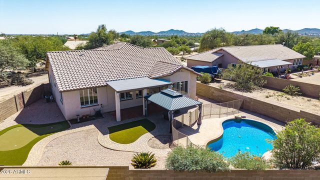 402 E BLUE EAGLE Lane, Phoenix, AZ 85086