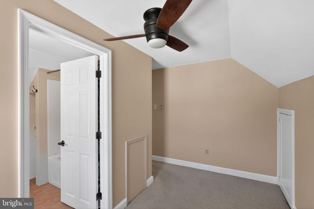 2302 GRANT AVE, Wilmington, DE 19809