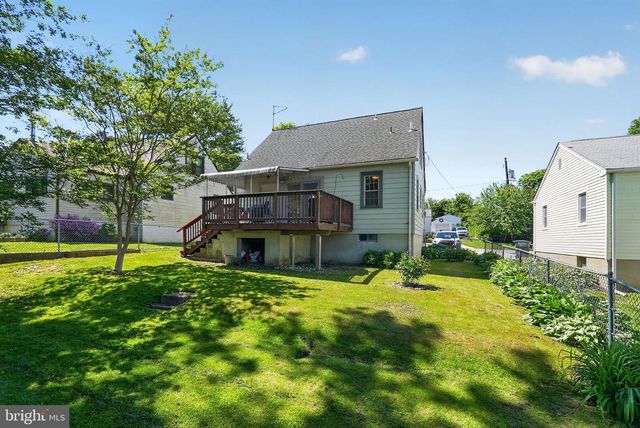 2302 GRANT AVE, Wilmington, DE 19809