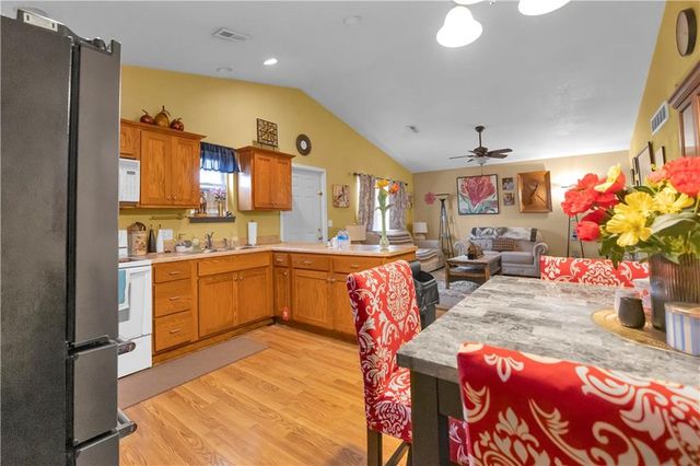 3801 Terrace Avenue, St Joseph, MO 64504